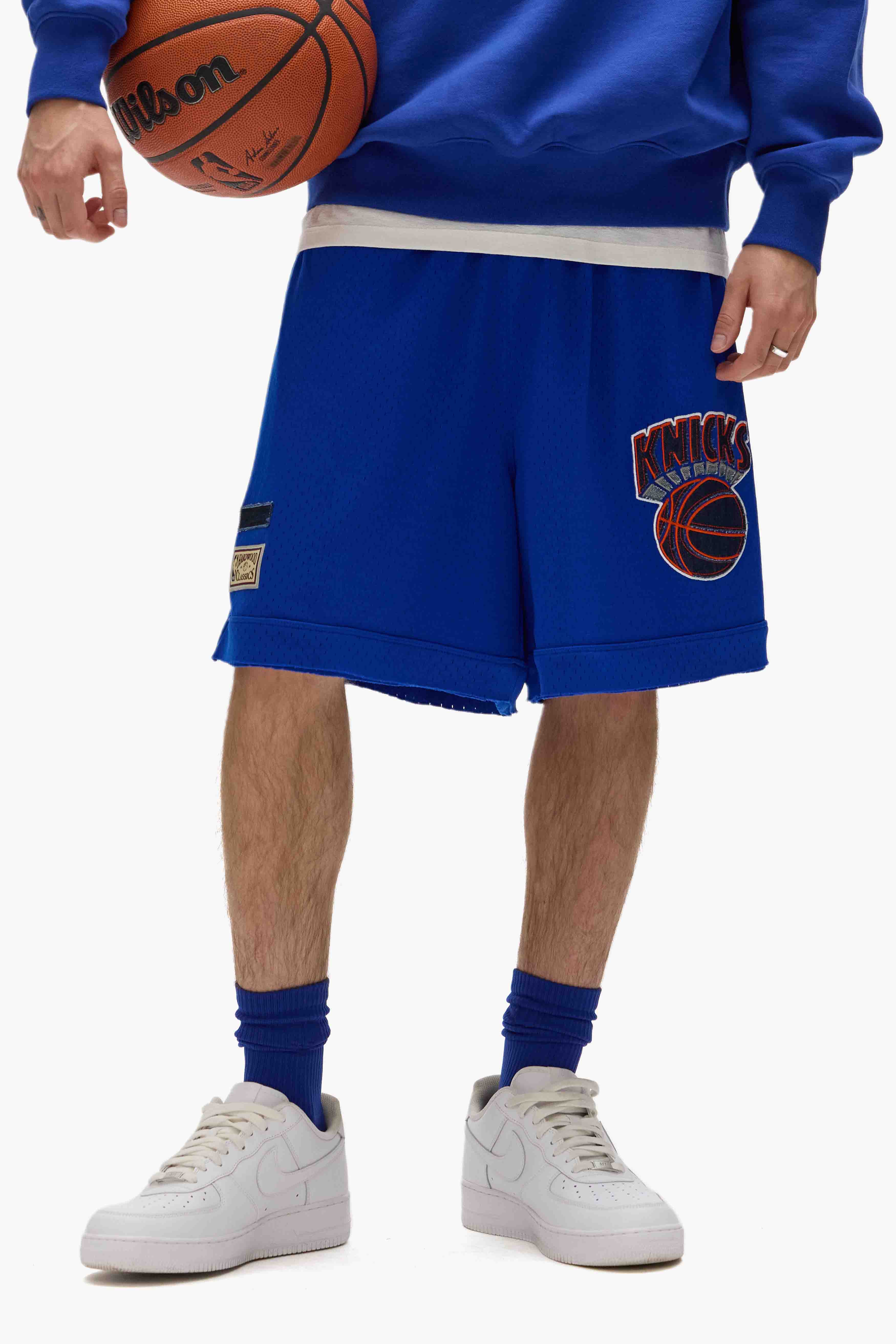 NY Knicks Mesh Shorts - Image 4